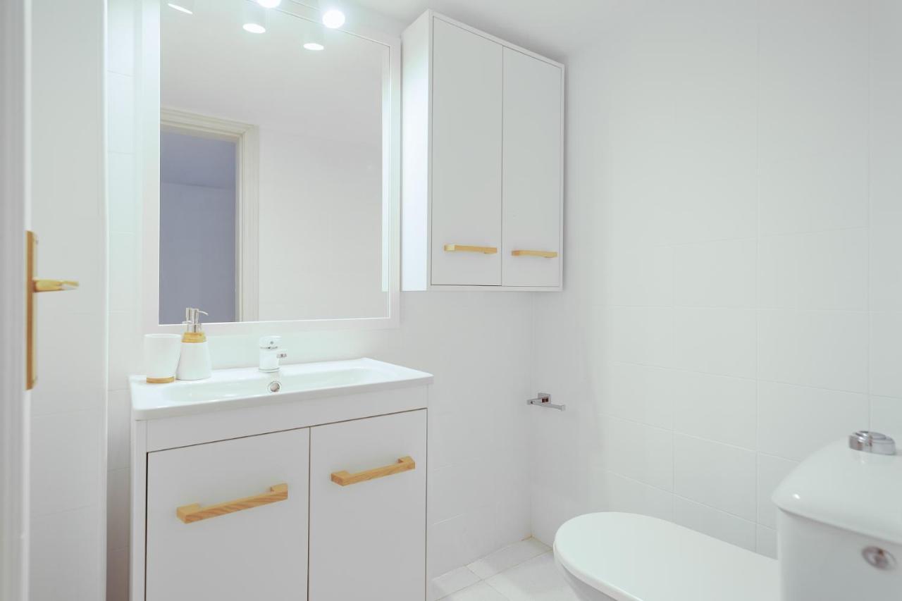 Apartamento La Fiesta, 250 M To The Sea Plus Swimming Pool Торевьиа Экстерьер фото